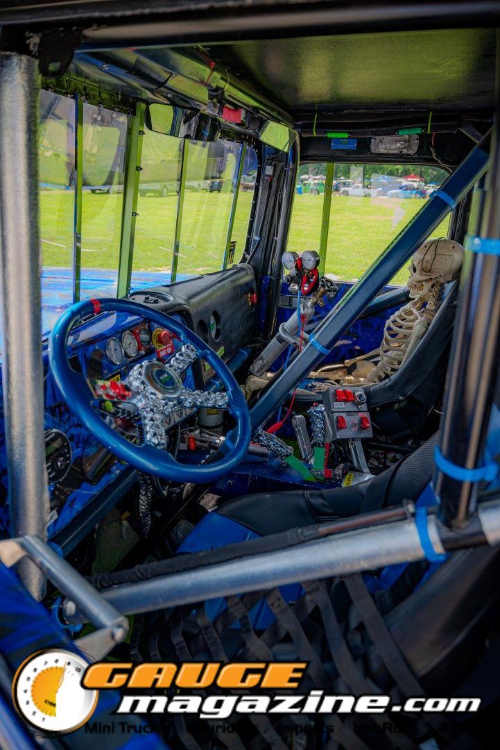 Custom semi trucks at the Slamology 2026 Big Rig Roundup