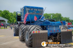Custom semi trucks at the Slamology 2026 Big Rig Roundup