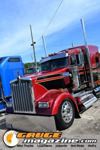 Custom semi trucks at the Slamology 2026 Big Rig Roundup