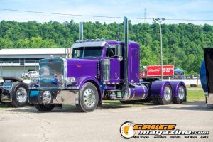 Custom semi trucks at the Slamology 2026 Big Rig Roundup