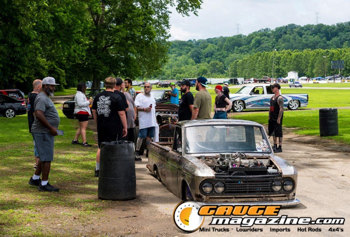 Custom vehicle competing in the Slamology 2026 Limbo Contest