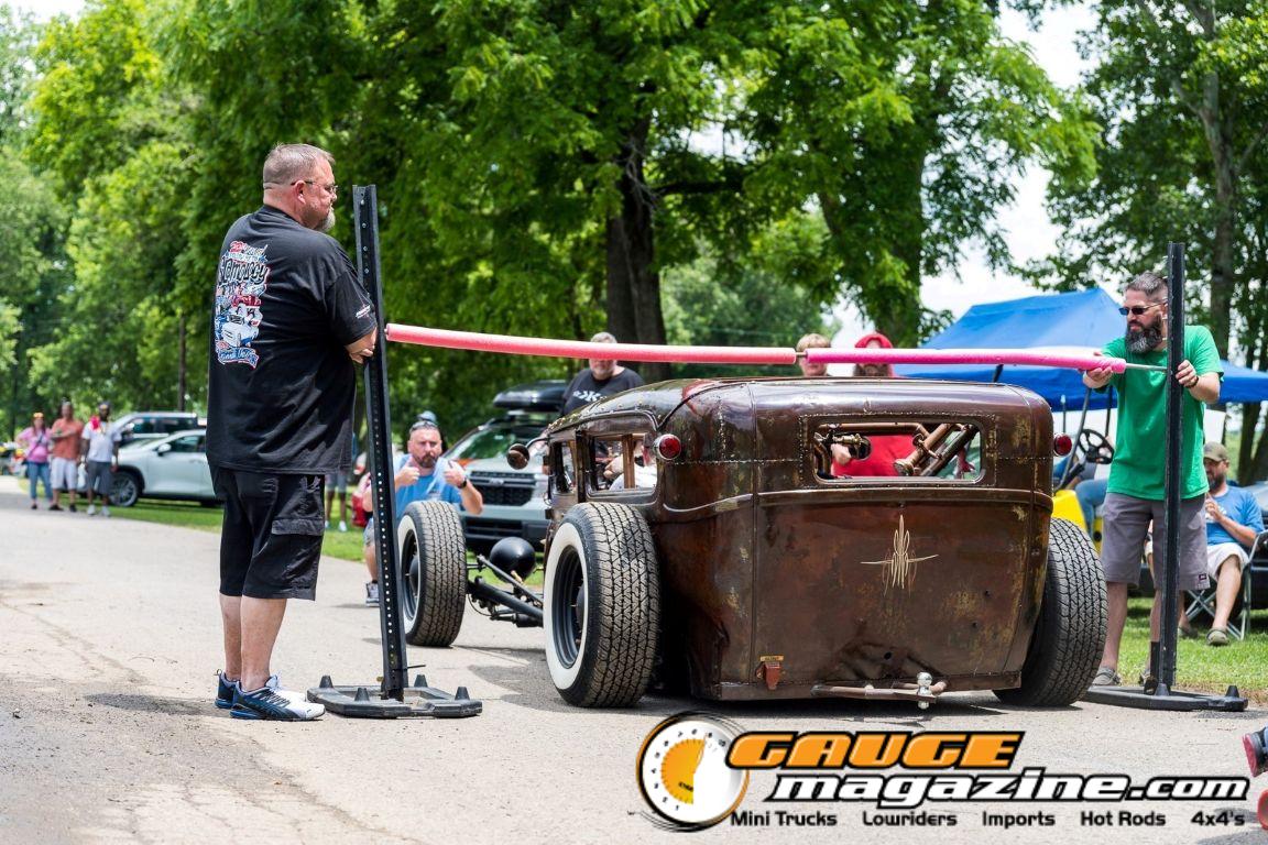 Custom vehicle competing in the Slamology 2026 Limbo Contest