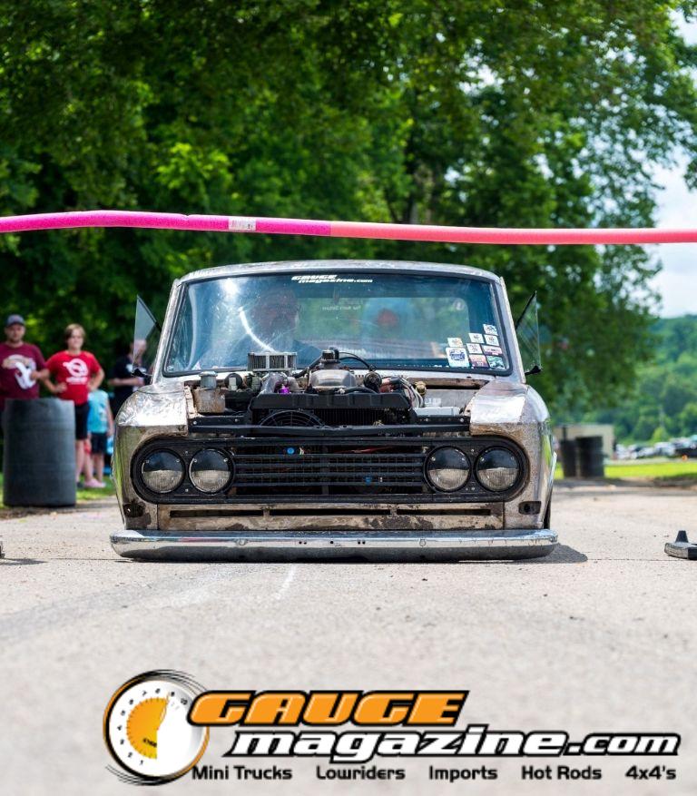 Custom vehicle competing in the Slamology 2026 Limbo Contest
