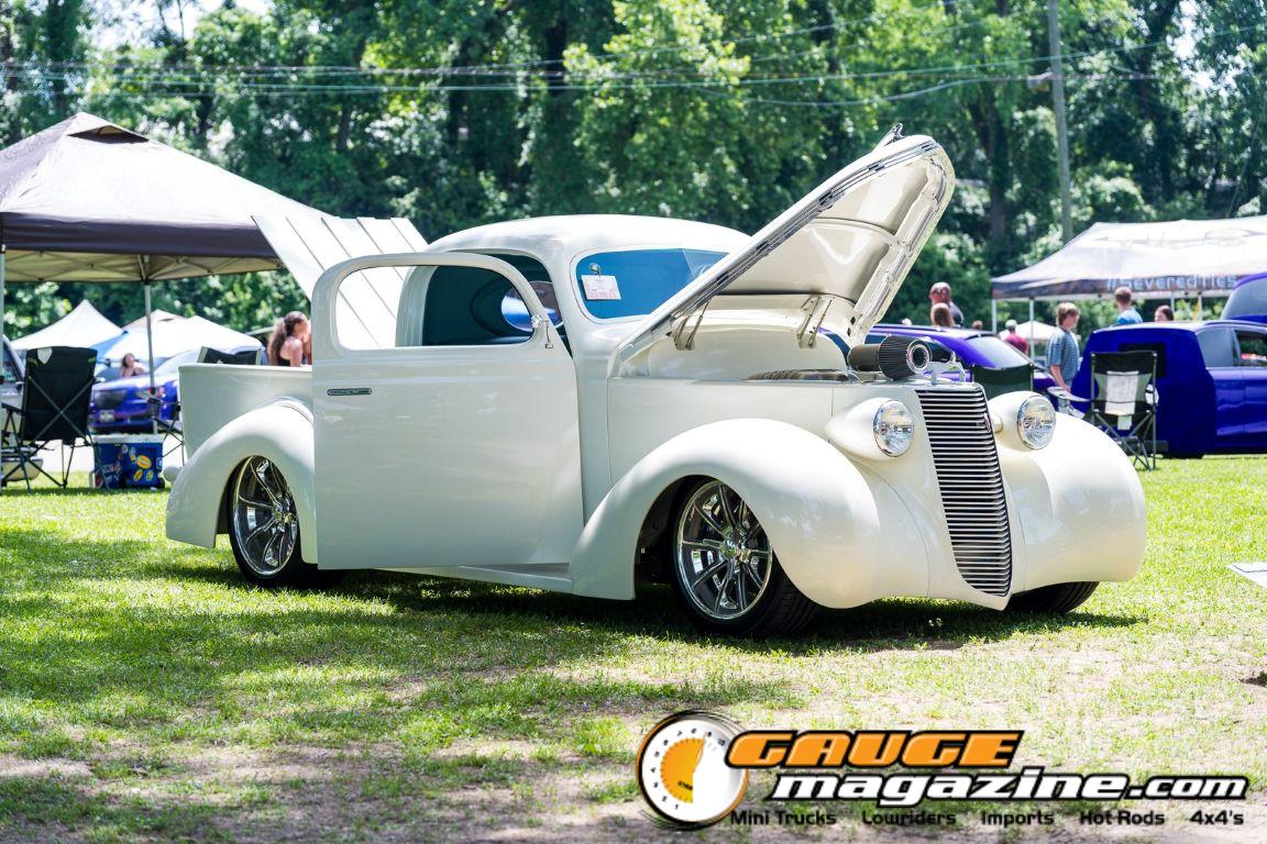 Custom trucks on display during Slamology 2026 Trucks