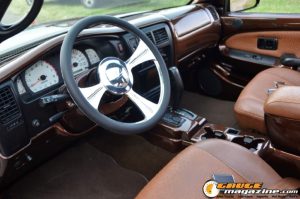 Final Effort custom 2001 Toyota Tacoma built by Matt and Michelle Tracy