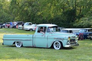 white-trash-white-walls-2021-126