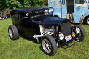 white-trash-white-walls-2021-138