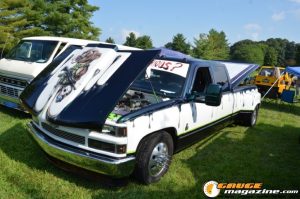 white-trash-white-walls-2025-147